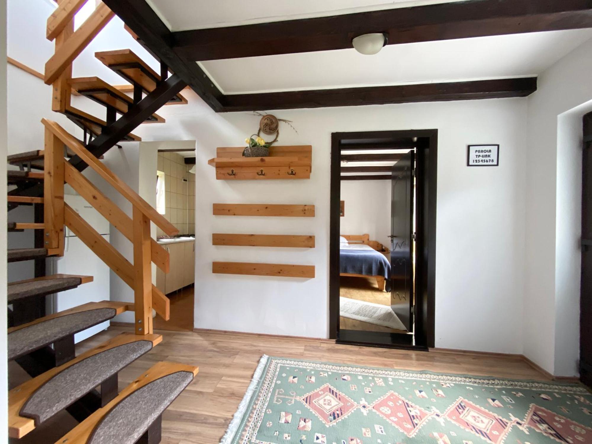 Vila Alunis 2 Бран Екстериор снимка